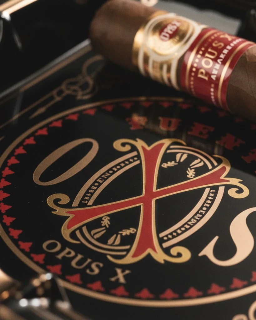 Opus X Society Black Series Ashtray - Image 5